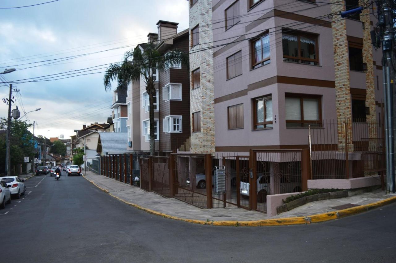 Rosa Edificio Di Trevi Apartment Gramado Exterior foto